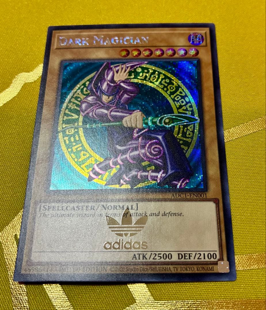 遊戯王　adidas ブラックマジシャン　アディダス　ダークマジシャン