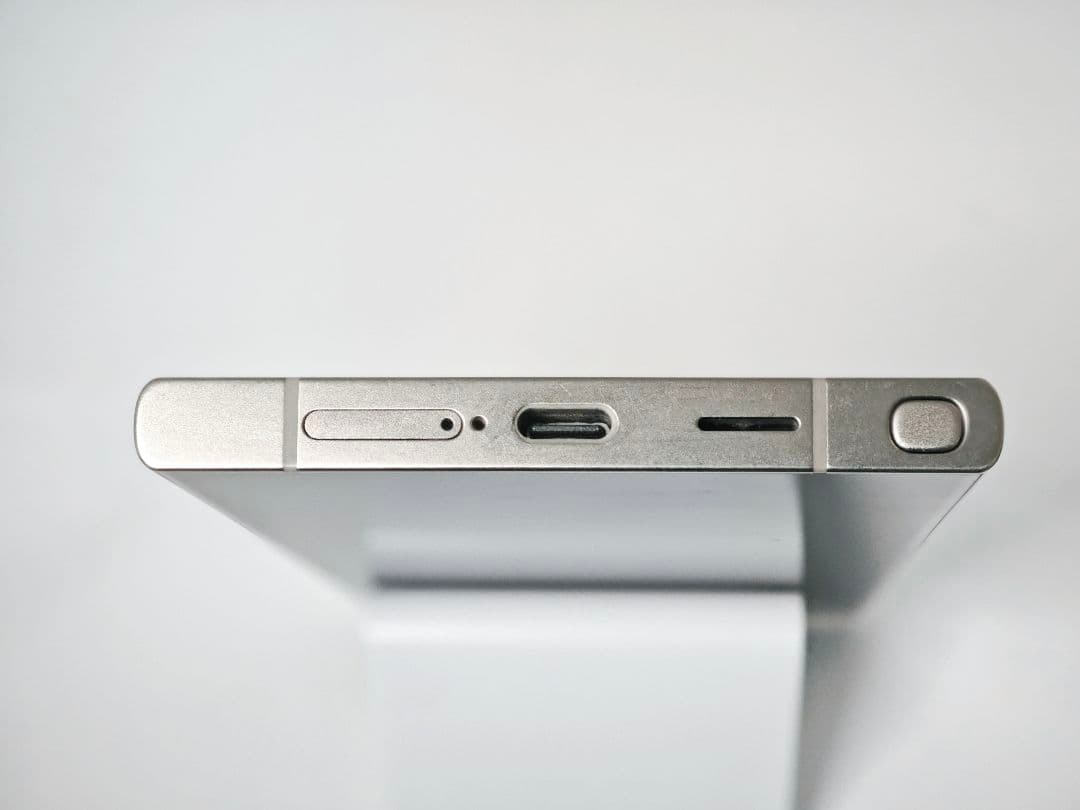 【美品】Galaxy S24Ultra 256GB 韓国版 チタニウムグレー