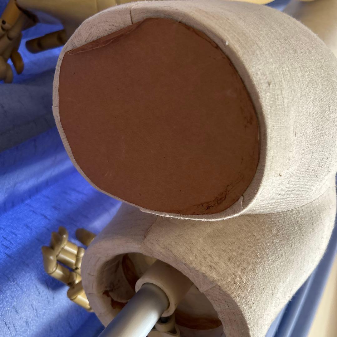 トルソー　可動式ベージュフルボディマネキン　アーム付き