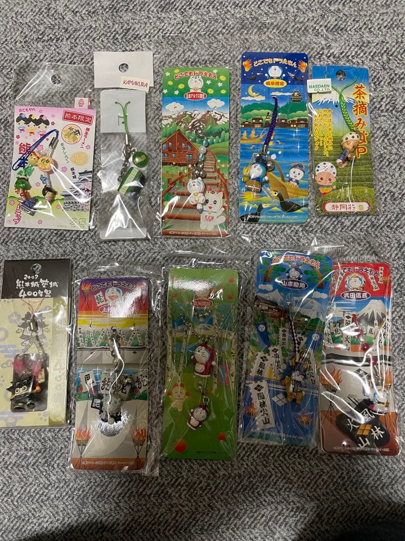 84個　まとめ売り　キャラクター　ストラップ