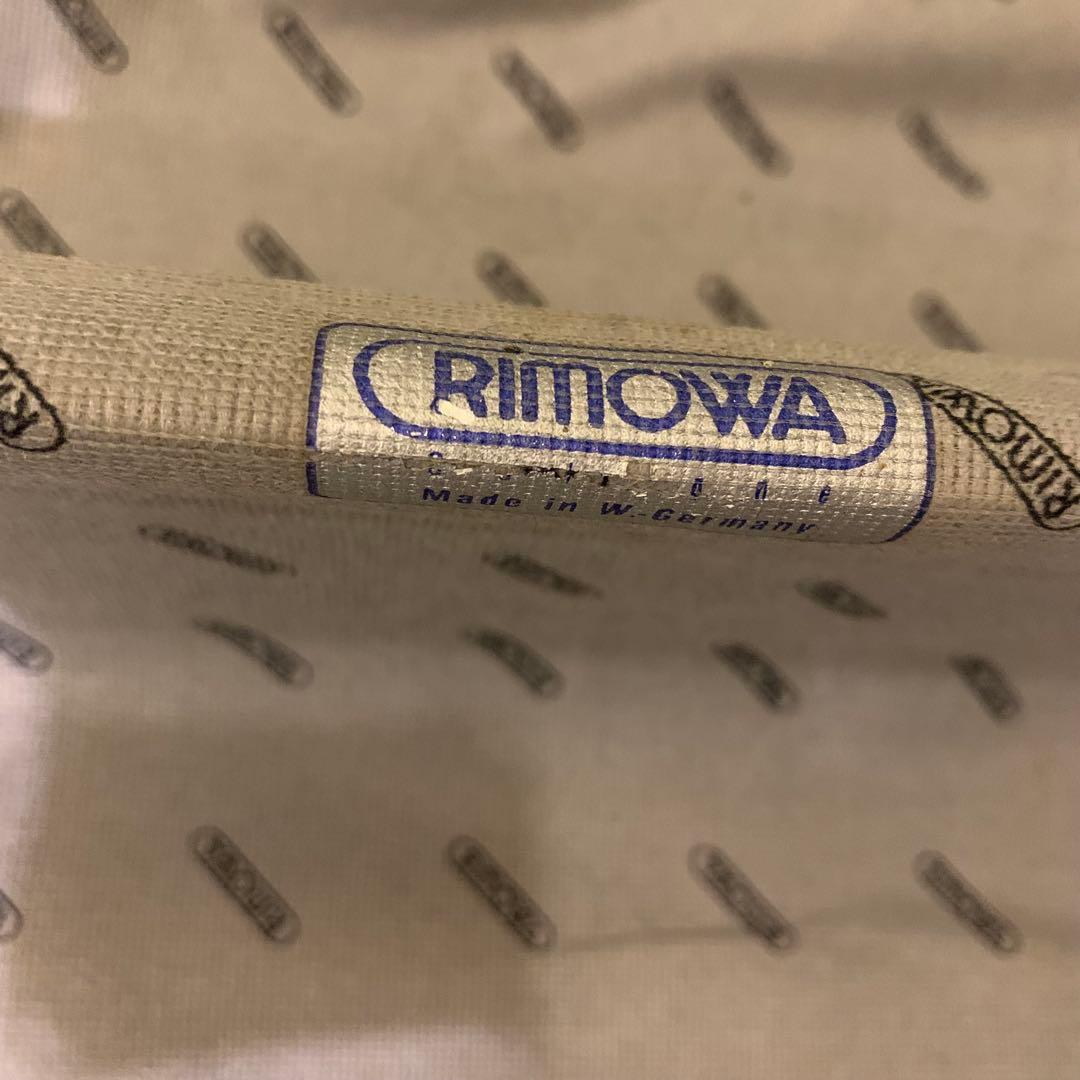 リモアスーツケース　2輪　サイドハンドル