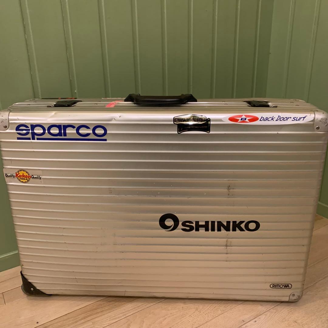 リモアスーツケース　2輪　サイドハンドル