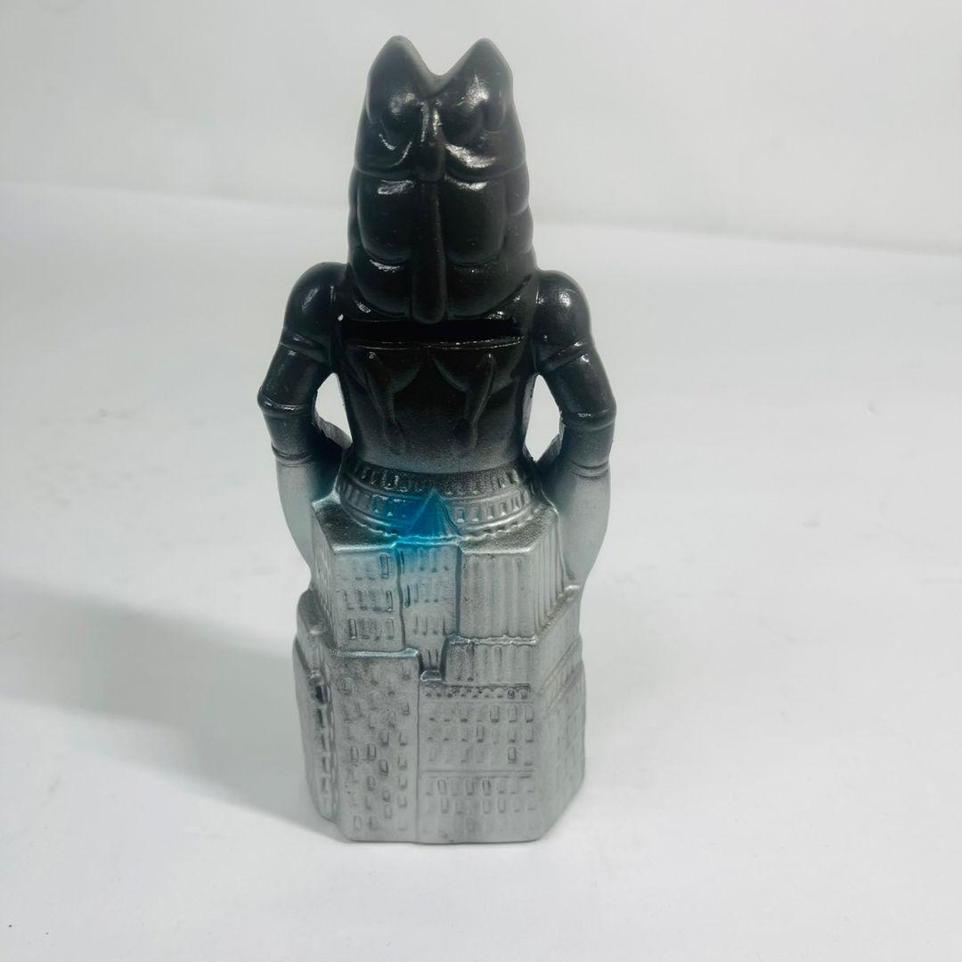 バルタン星人 BANK 陶器製