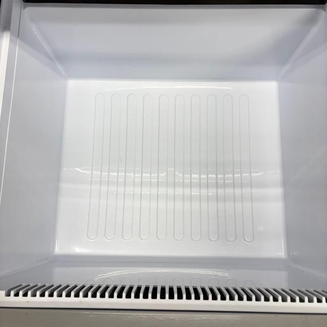 460 SHARP 冷蔵庫　大型　300L強　自動製氷機付　格安　どっちもドア