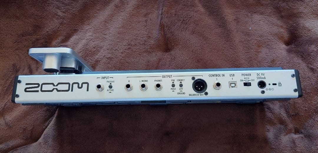 【値下げしました】Zoom G5 ギターエフェクター