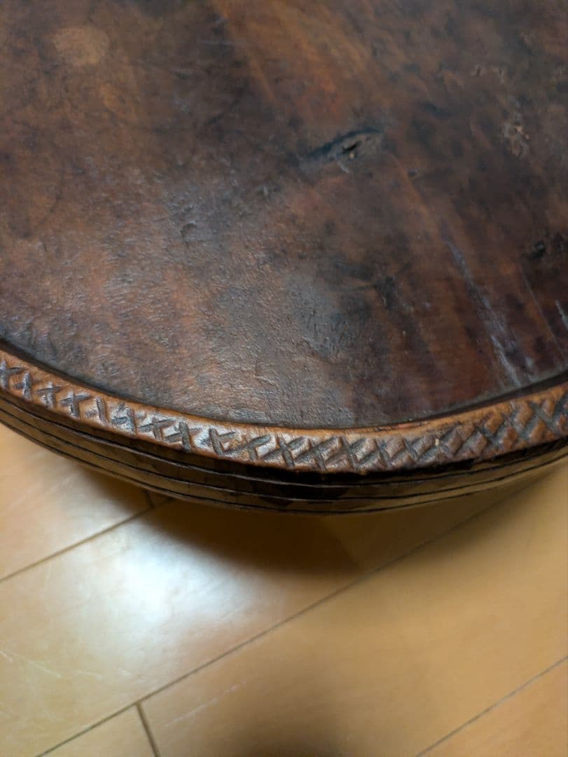 エチオピアコーヒーテーブル　アフリカ彫刻