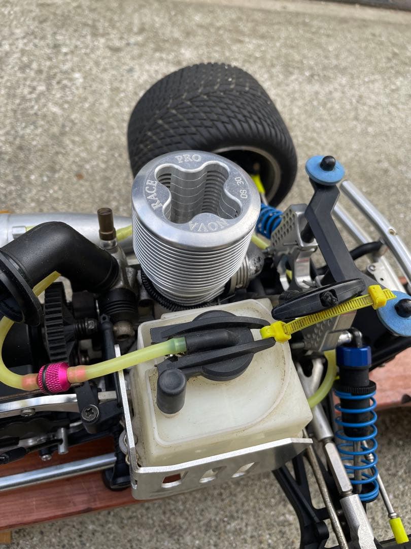 HPI　サベージ　ジャンク　及びパーツ多数