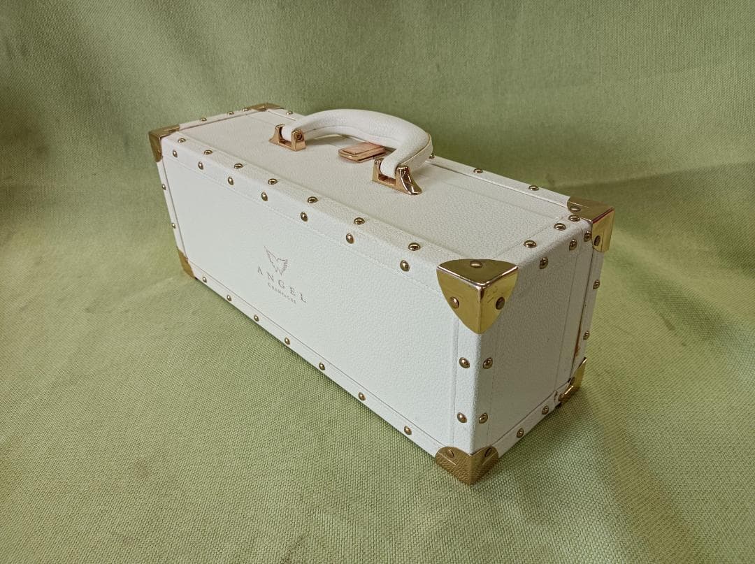 都《LMYCL》エンジェルシャンパン　ドゥミセックブルー　鍵付＋ホワイト　レッド