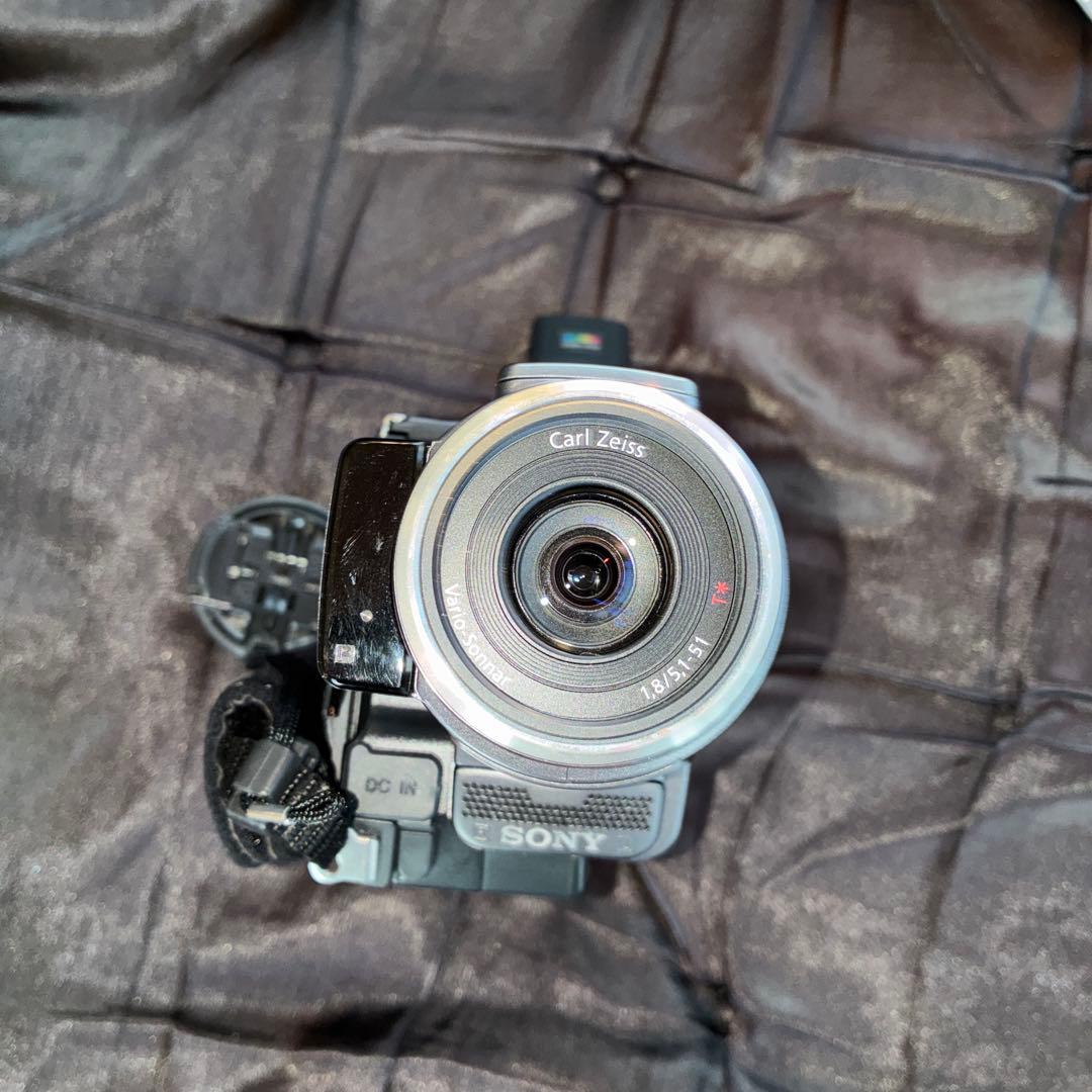 再生・録画可動品　MINI DVSonyビデオカメラ　DCR-HC88