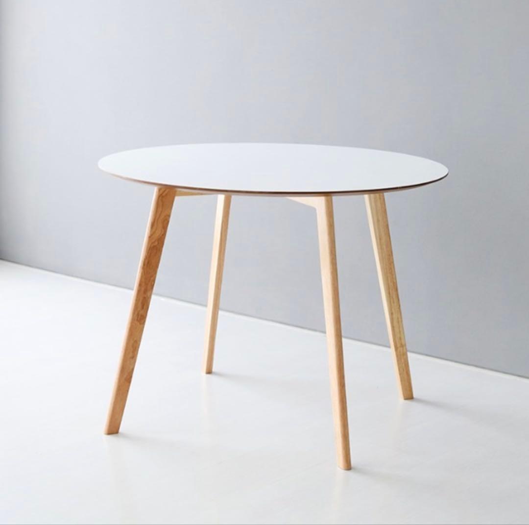円形　ホワイト　ダイニングテーブル