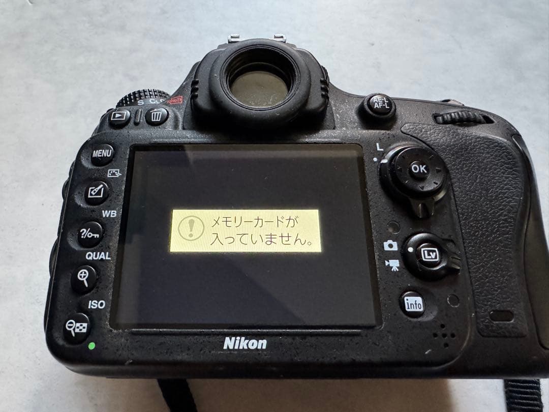 Nikon D600 デジタル一眼レフカメラ ボディ＋リモコン＋MB-D14