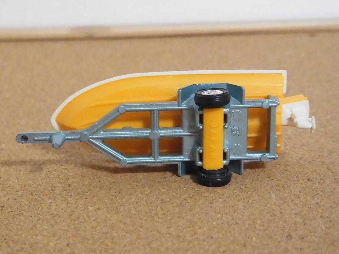 当時もの　黒箱トミカ　ヤマハ　ボート