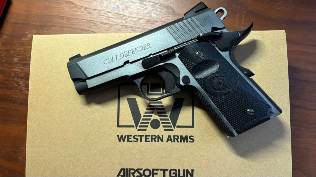 WESTERN ARMS COLT DEFENDER ガスガン