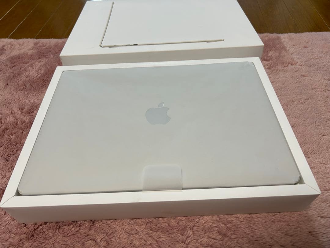 【美品】Apple MacBook M2 15インチ 2023年購入
