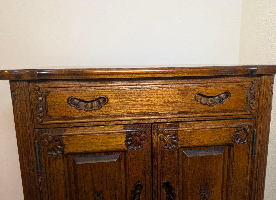 猫脚 扉 引き出し 木製 アンティーク 家具 キャビネット