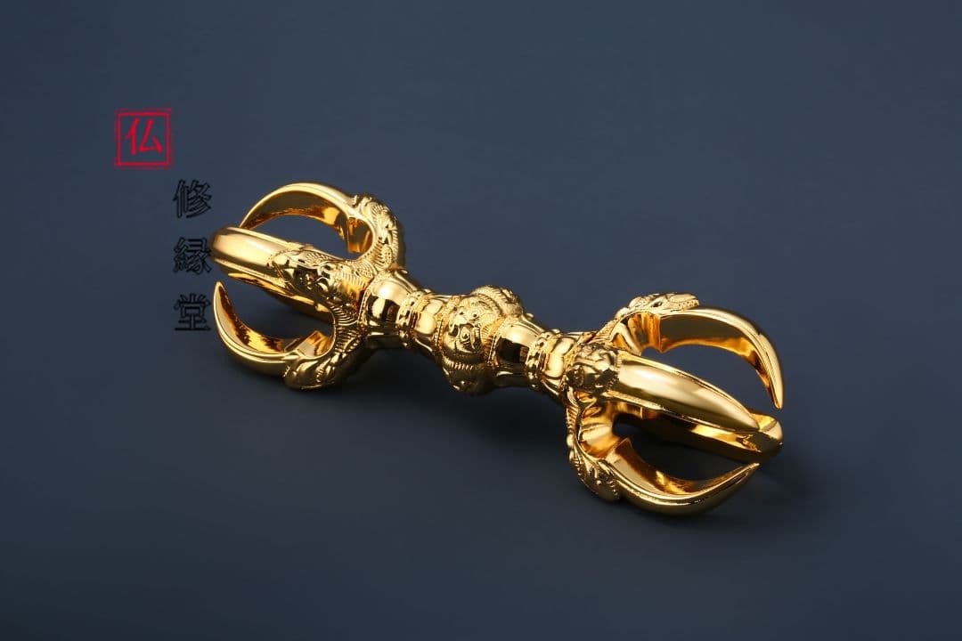 【修縁堂】密教法具 真言宗 法器 鬼面五鈷杵 金剛杵 内回転可能なねじり開装蔵