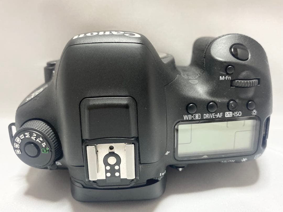 美品 ★キヤノン CANON EOS 7D Mark II mark 2 カメラ