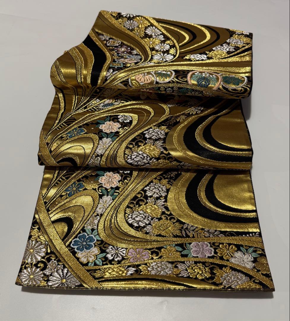 裄７０ｃｍ　豪華　４点セット　牡丹に桜菊模様　刺繍振袖