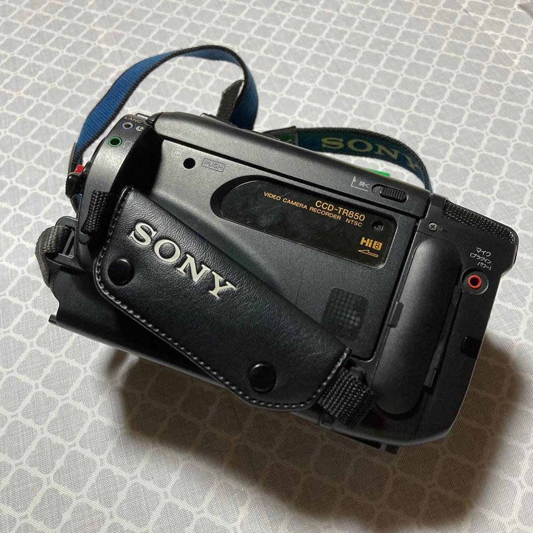 ビデオカメラ　SONY Hi8 HANDYCAM CCD-TR850