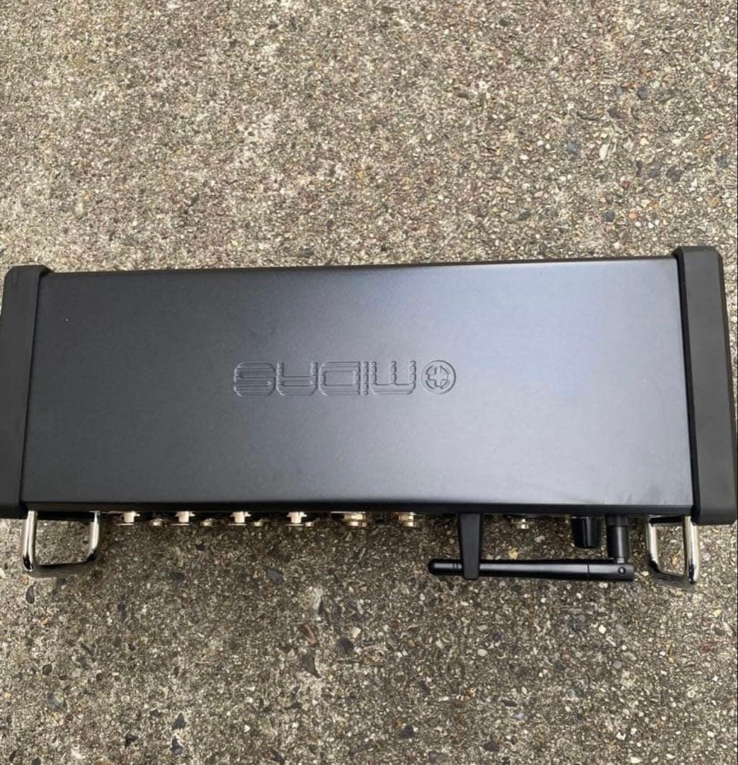 Midas MR12 デジタルミキサー