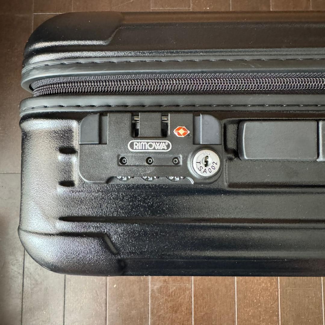 リモワ　サルサ　2輪キャリーケース　851 52　35L 　週末値下げ