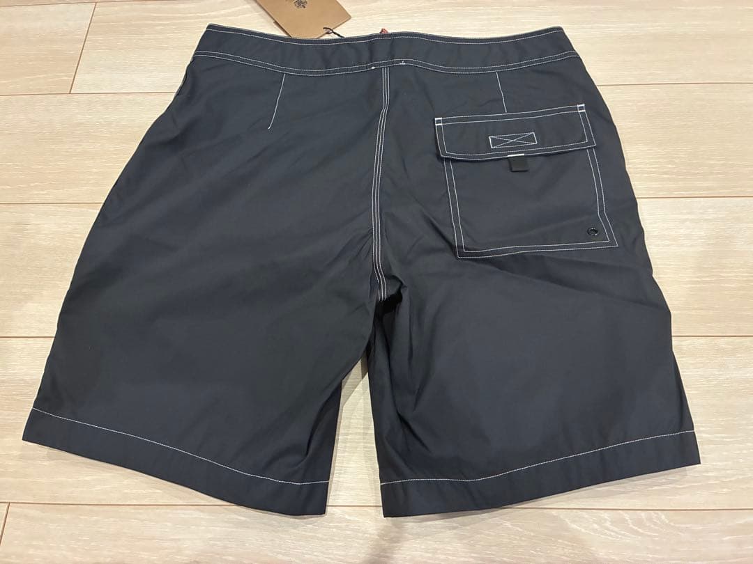 バーバリー 水着 海パン スイムショーツ メンズ　BURBERRY 黒