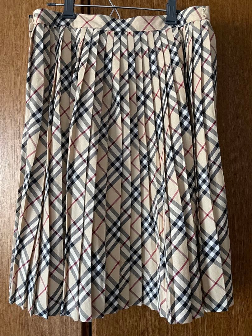 バーバリーブルーレベル　チェック柄プリーツスカート