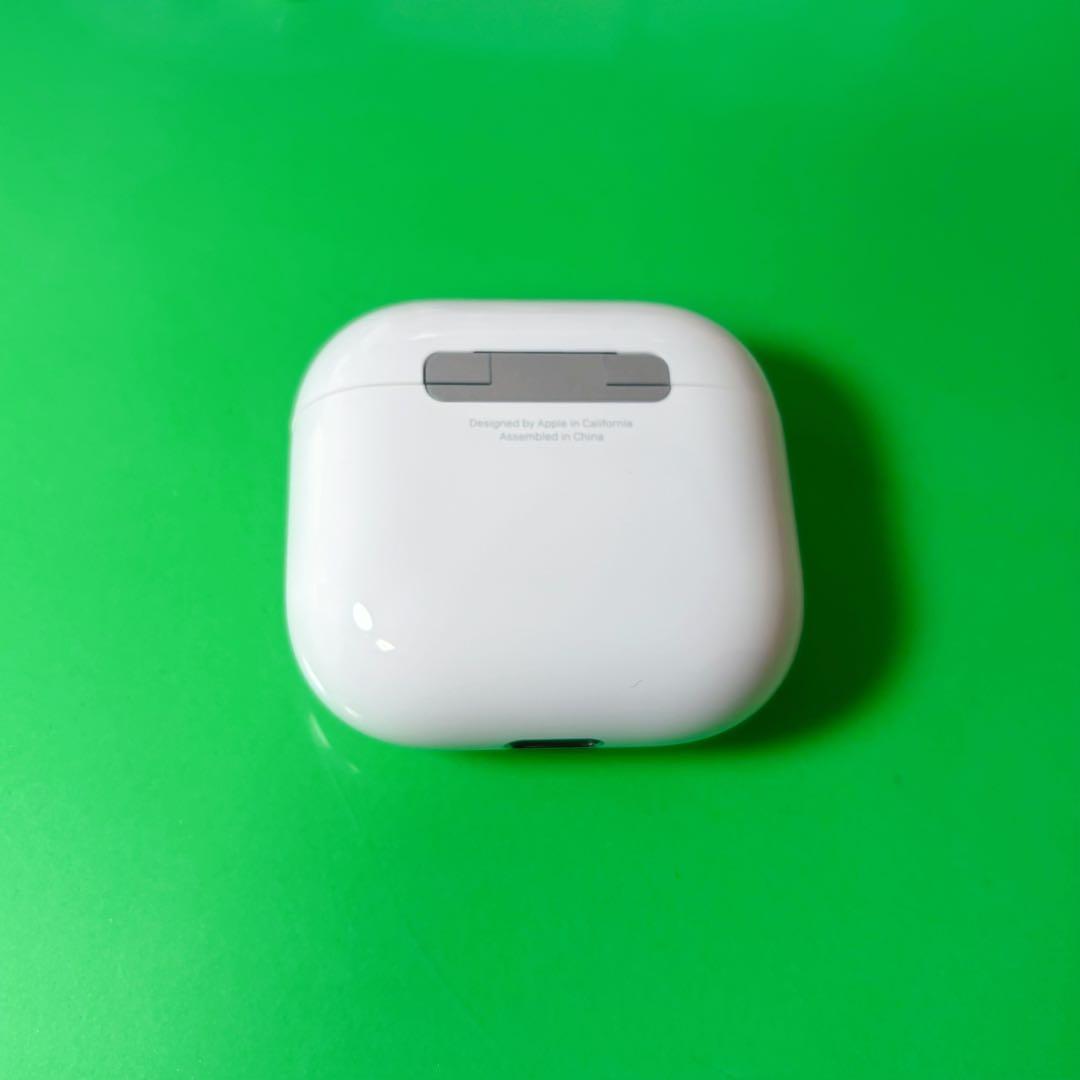 AirPods 第４世代　充電ケース　エアーポッズ　充電器