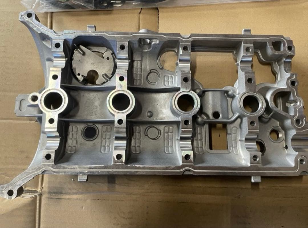 アウディA4 8KCDN ヘッドカバー パッキンガスケット セット