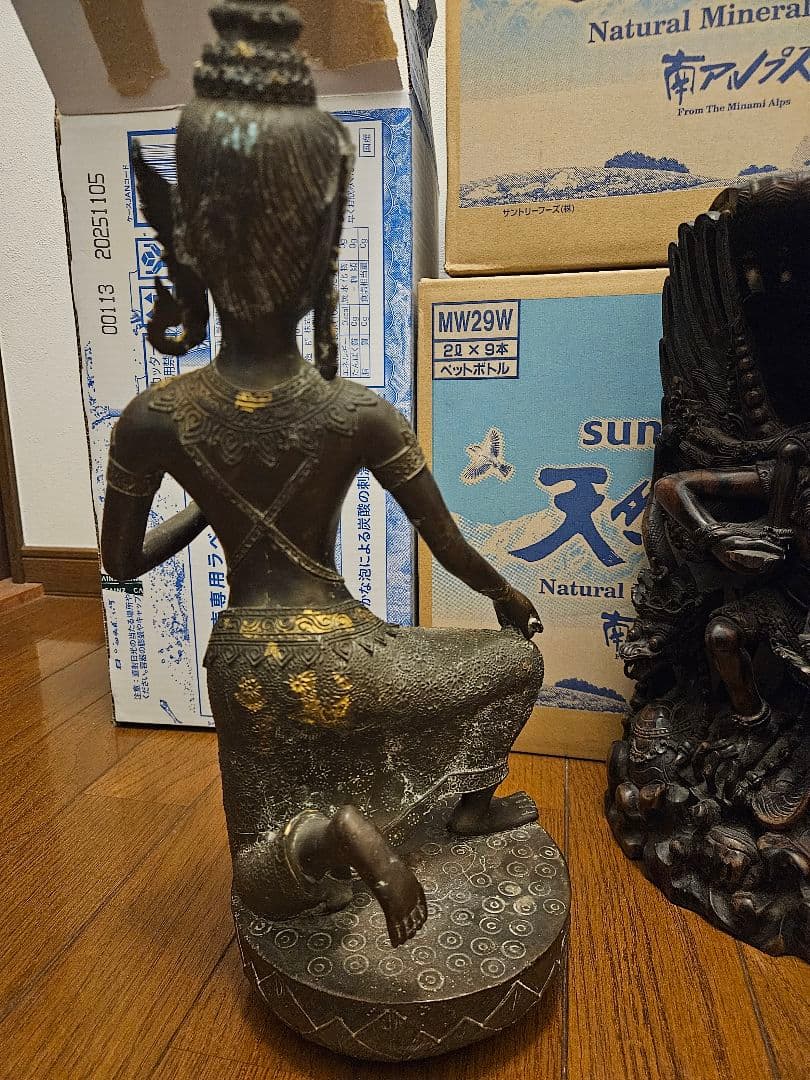 ラクシュミー 置物