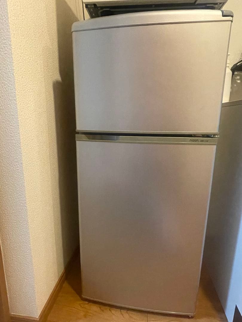 冷凍冷蔵庫　109L AQUA AQR-111D