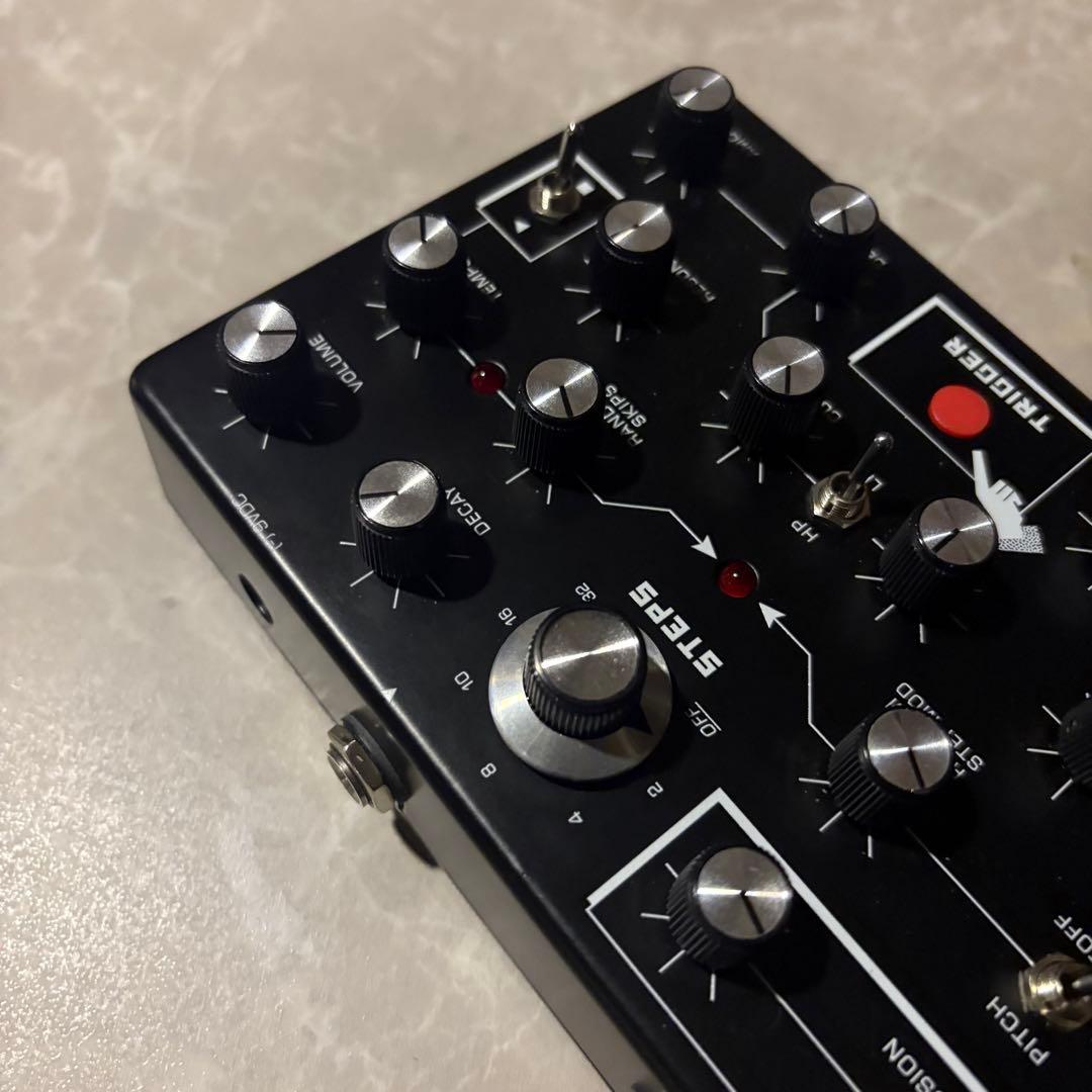 body synths l Fetishist ドラムシンセサイザー