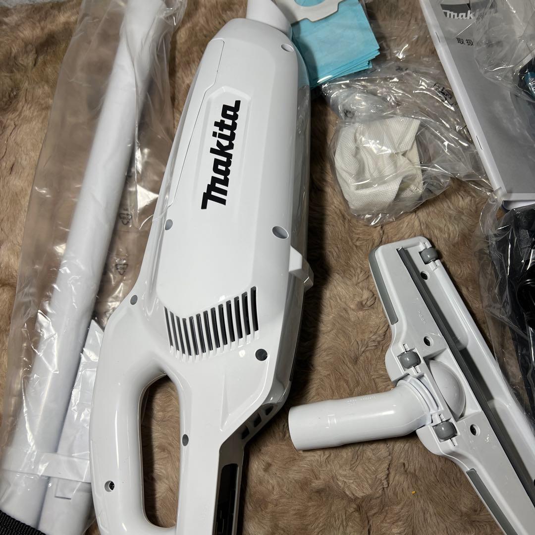 マキタ コードレス掃除機CL107 紙パック式 CL107FDSHW