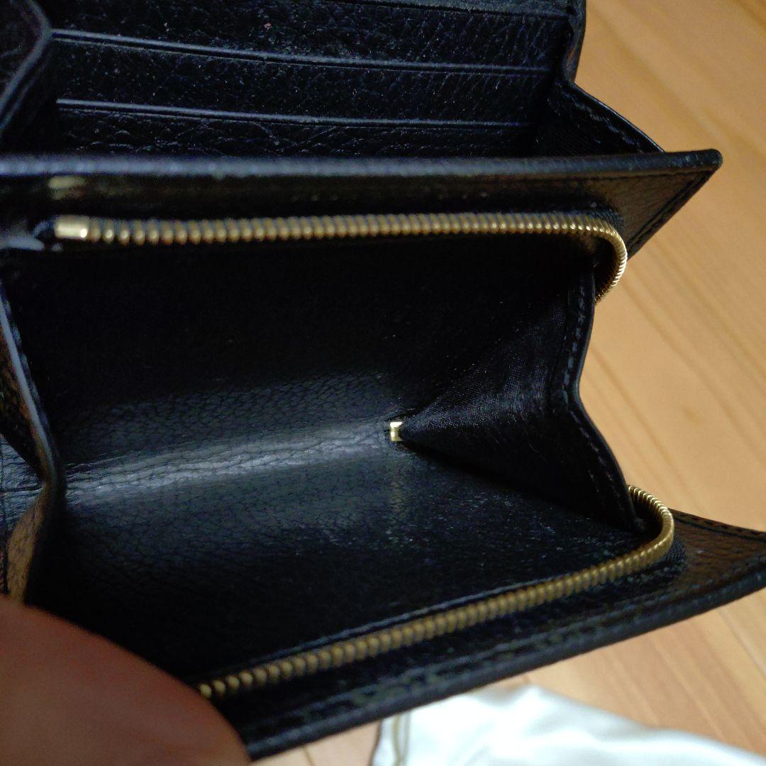 GUCCI ブラック 二つ折り財布 GG