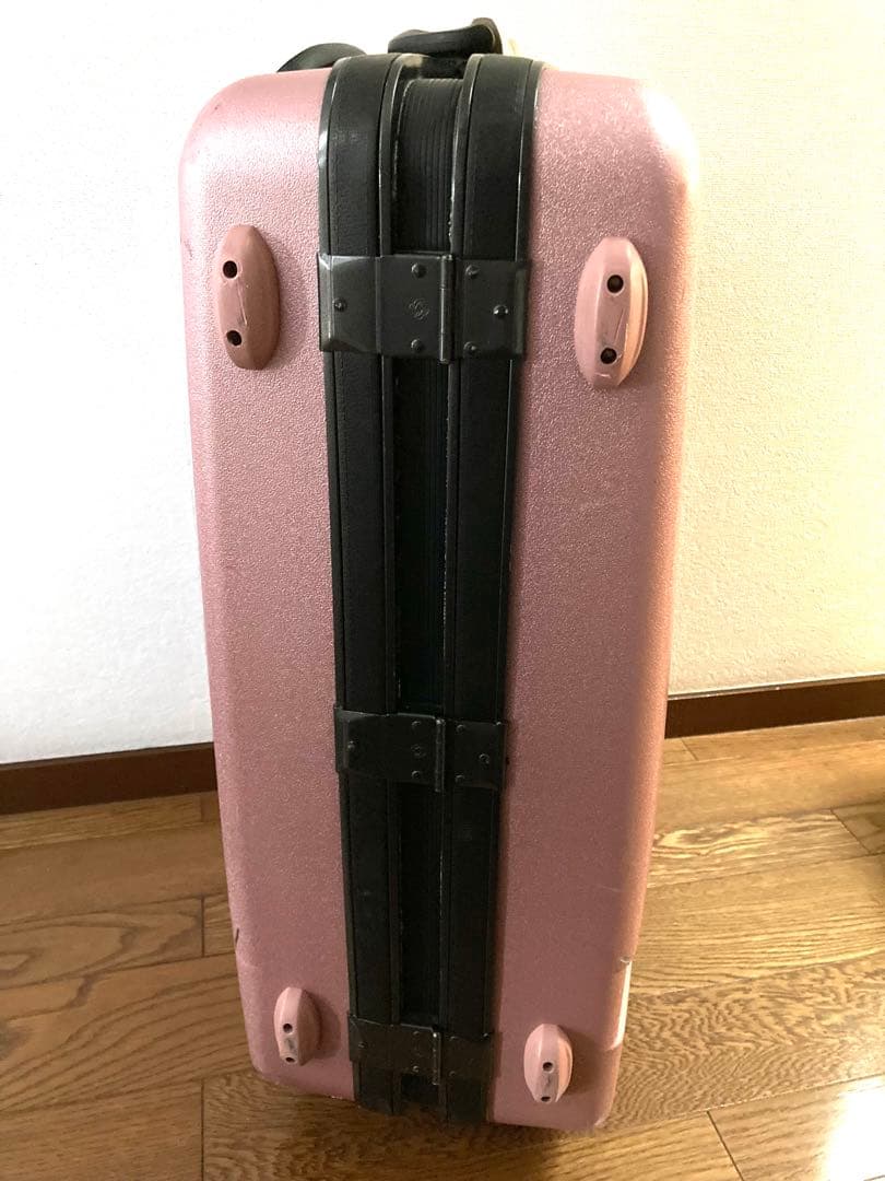 【SAMSONITE】★ハローキティ　スーツケース★レトロ可愛い　ローズピンク