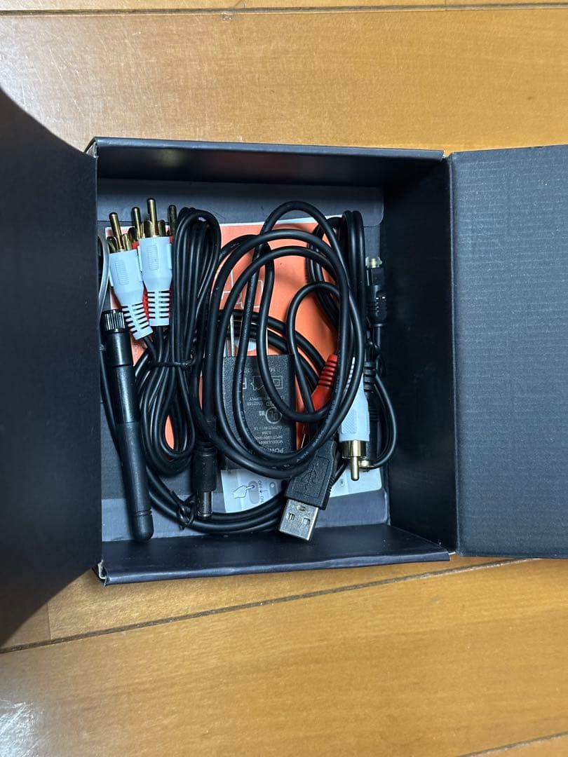 【スズメ丸】【美品】Lavaudio★Bluetoothレシーバー