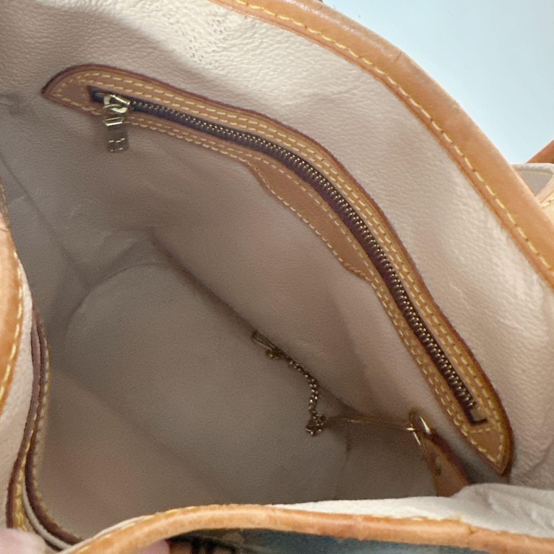 ルイヴィトン　バケット　AR1001