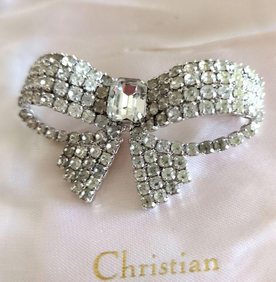 Christian Dior リボン型ブローチ
