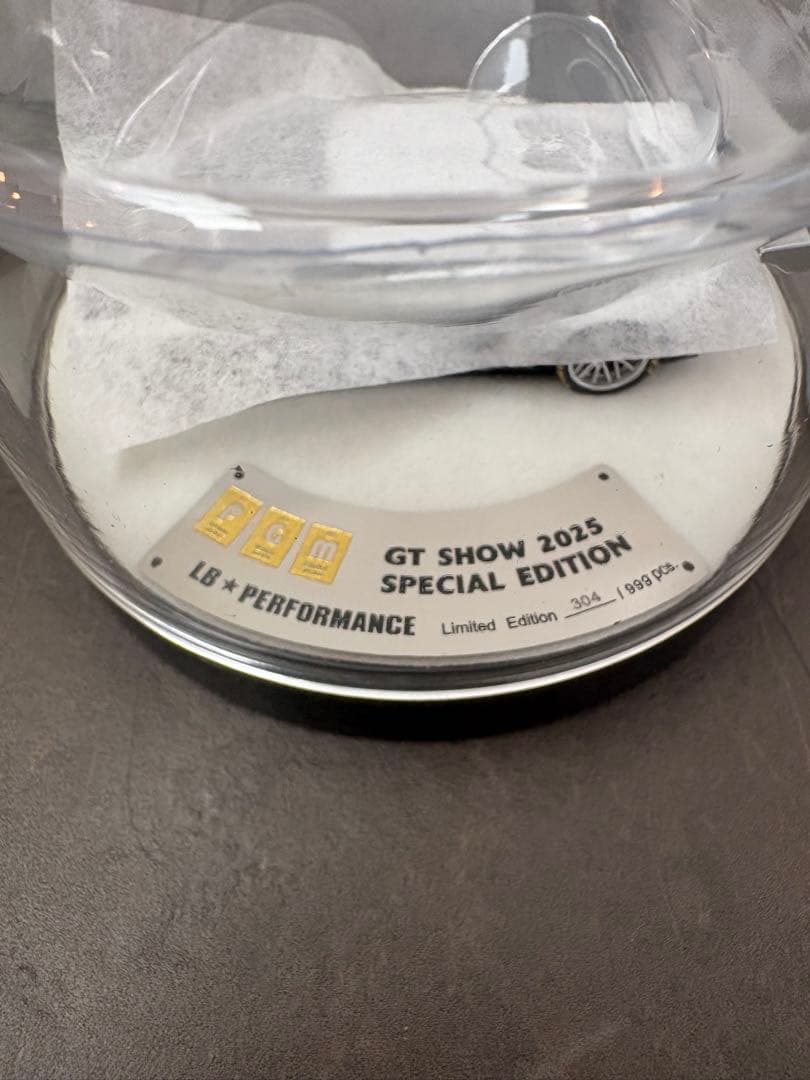 PGM 1/64 ランボルギーニ・アヴェンタドール Grigio Antares