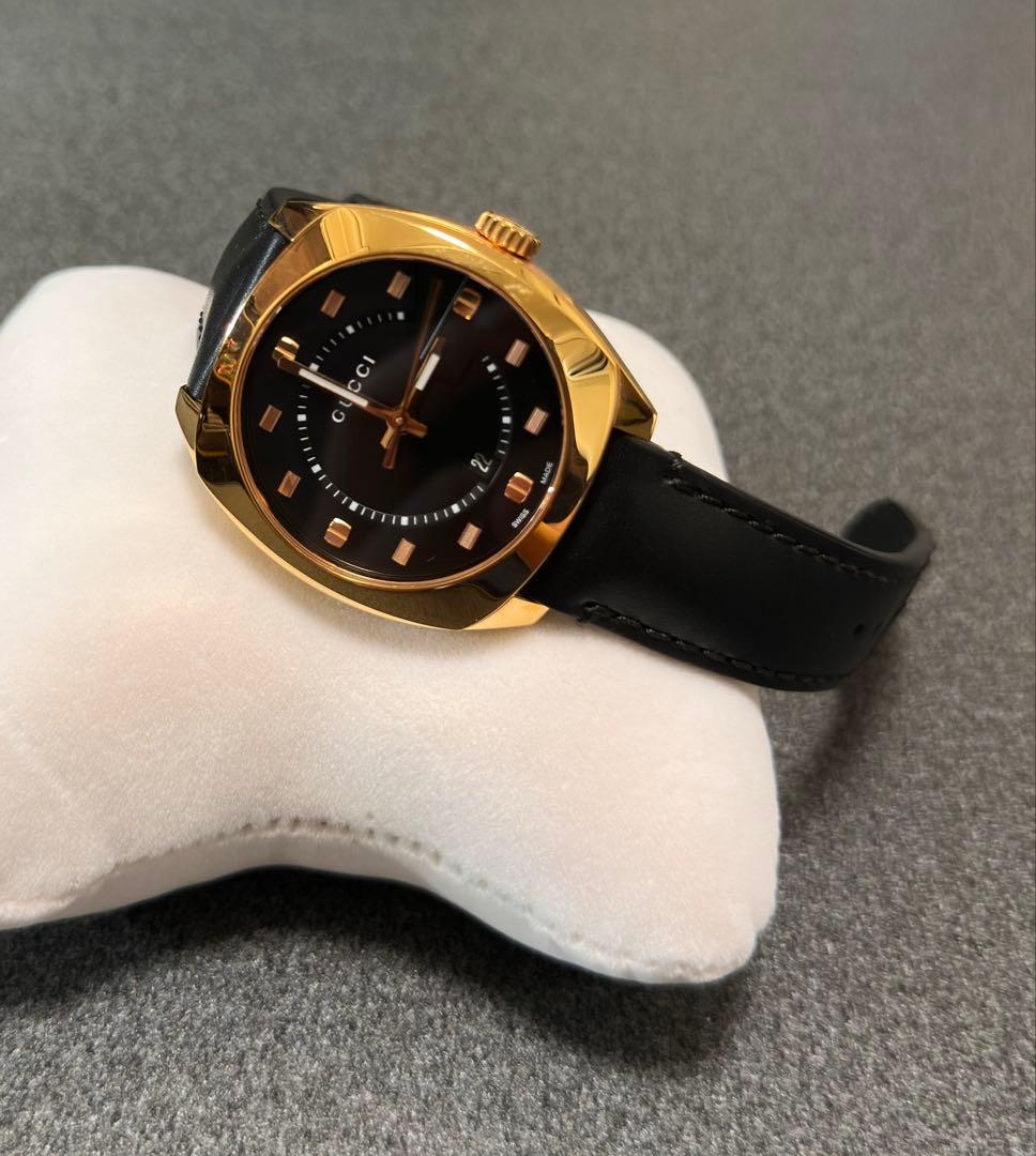 GUCCI ペア時計 142.3 (メンズ) 142.5 (レディース)