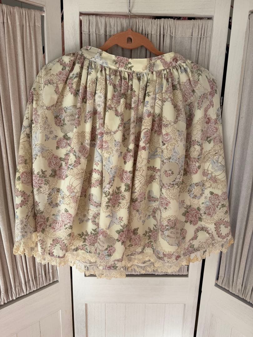 Baby, The Stars Shine Bright フレアスカート