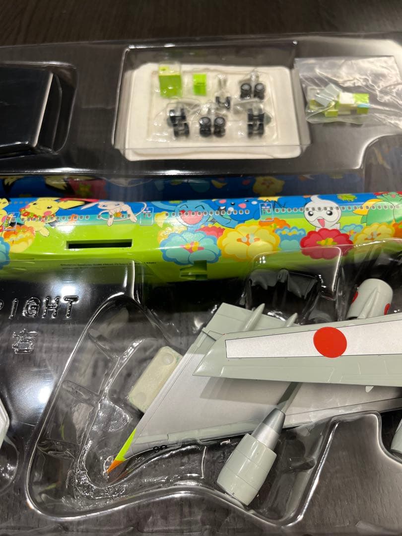 ANA Boeing 747-400 ポケモンモデル 1:200
