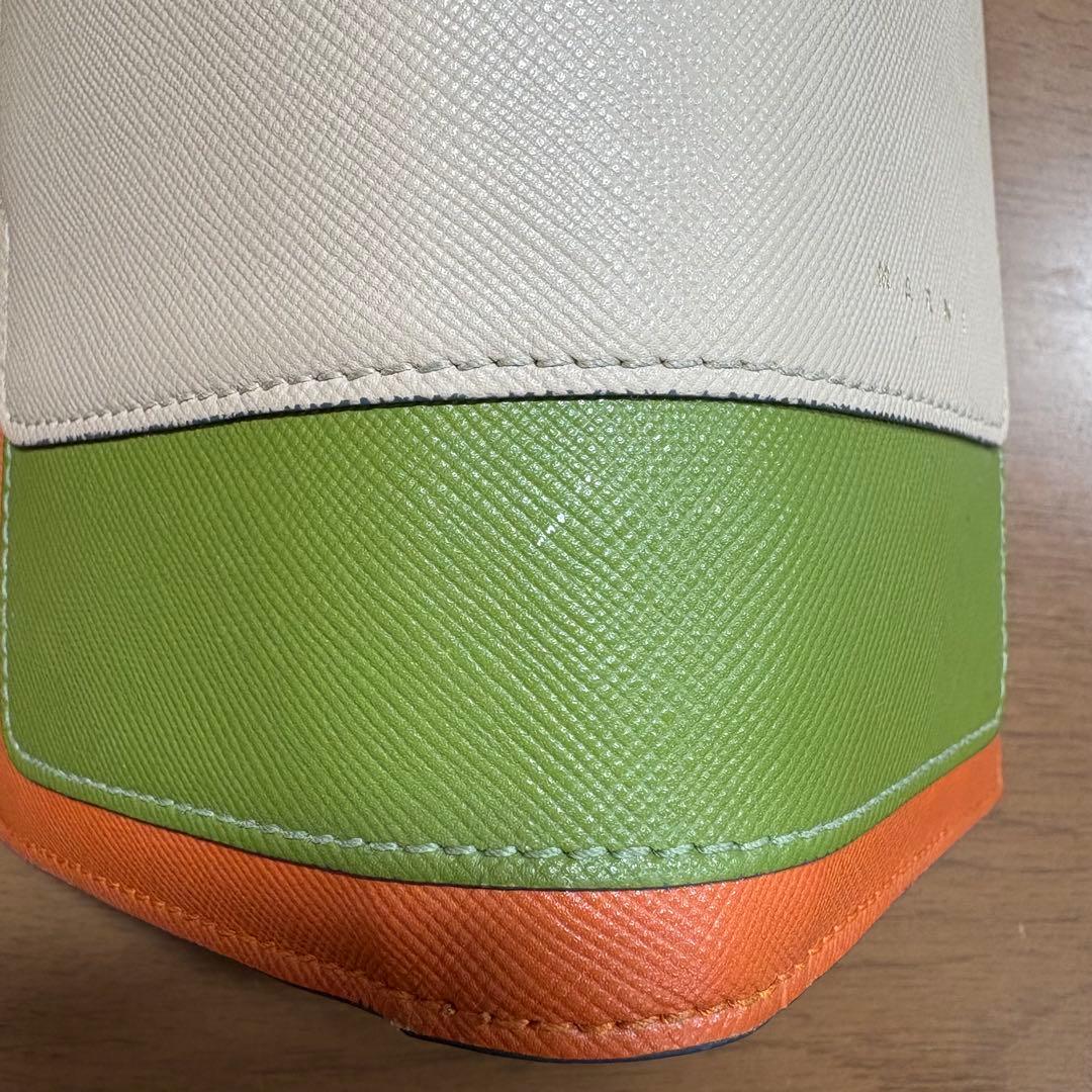 MARNI マルチカラー 財布 二つ折り