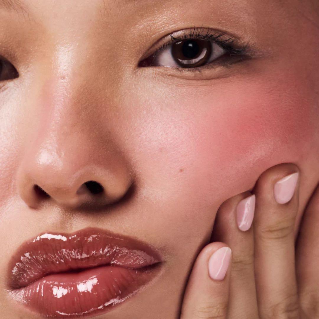 RHODE DATE CAKE ポケット ブッラシュ ＋PBJ リップ ティント