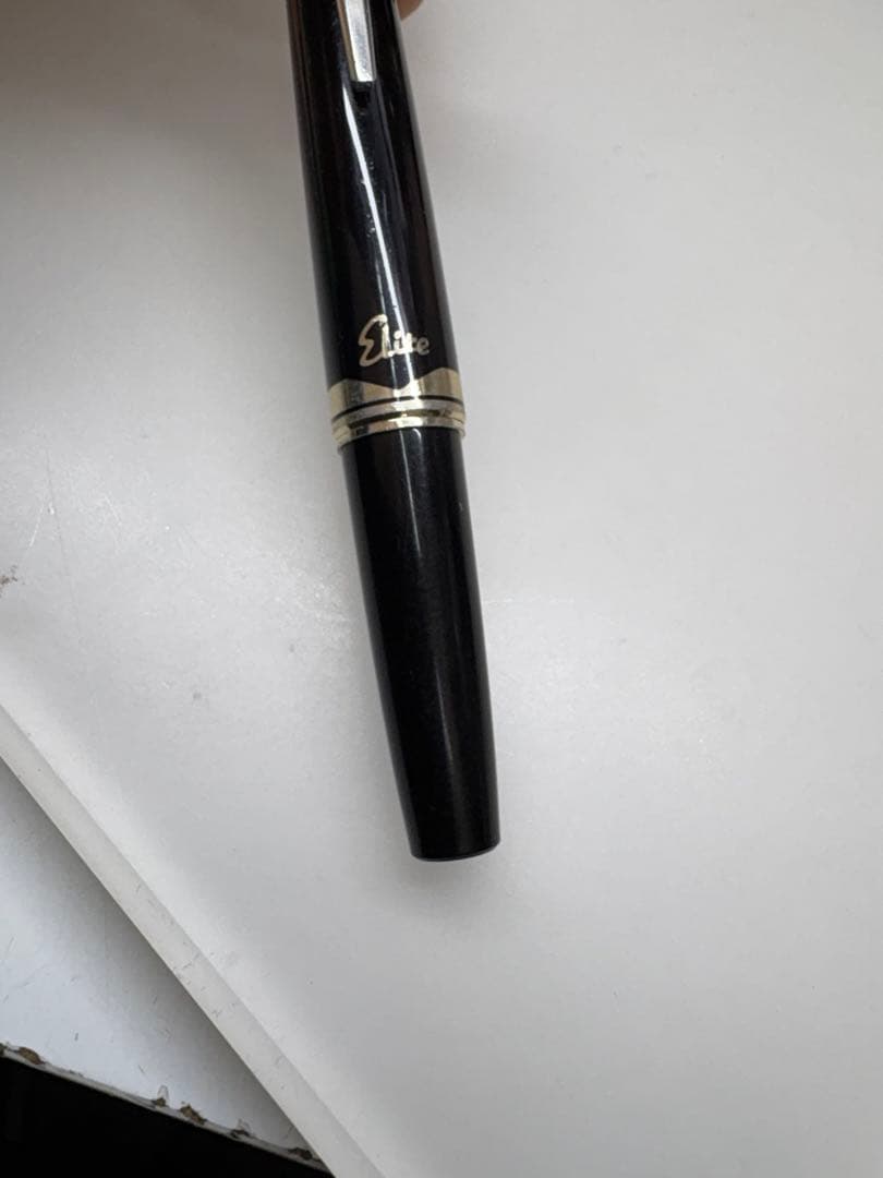 Elite ブラック 万年筆・パイロット・k18・中古品