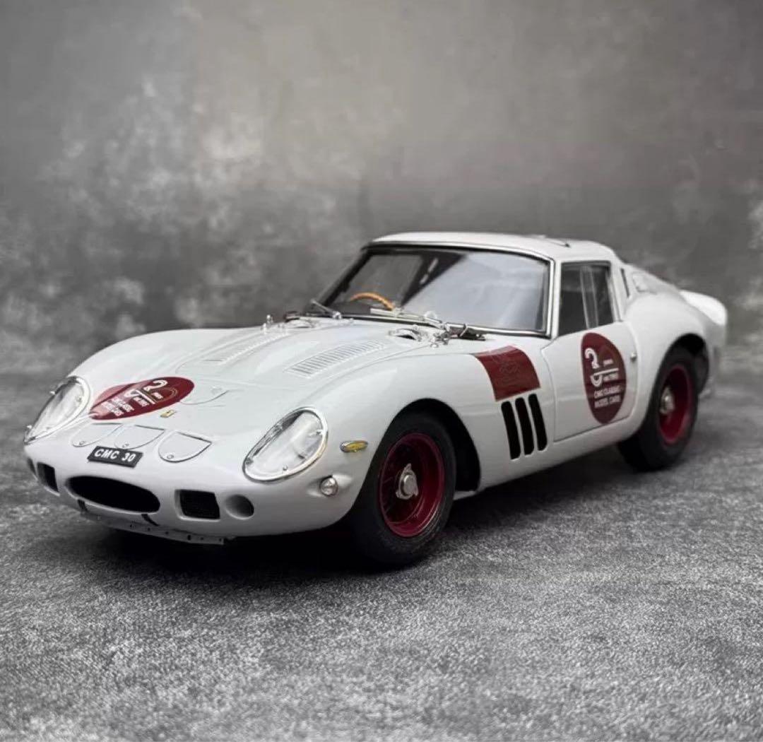 年末限定価格 CMC 1/18 フェラーリ 250 GTO 30周年ミニカー