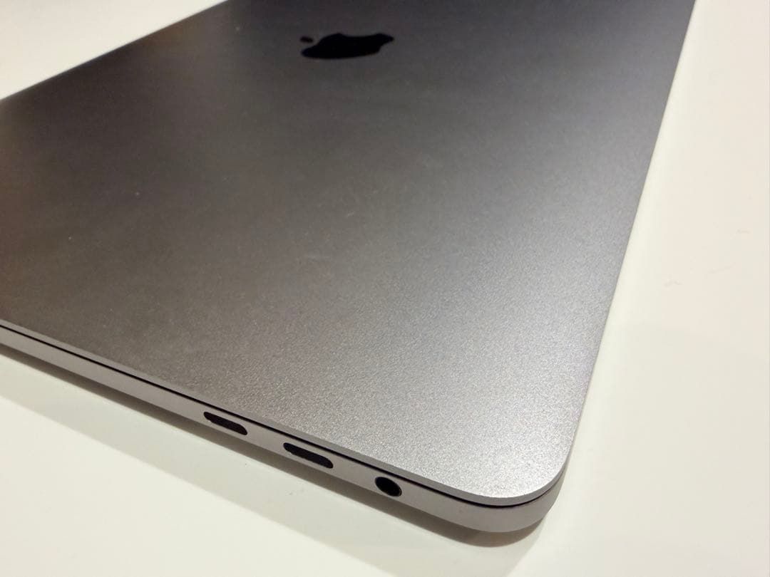 【美品】MacBook Pro 2018 13インチ i5 8GB /512GB