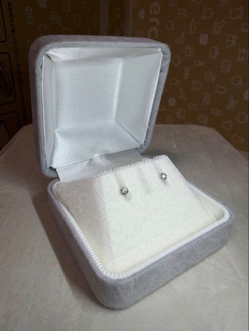 ゆるうさ様用！！【極上虹照一粒☆】ダイヤモンド　プラチナ　ピアス