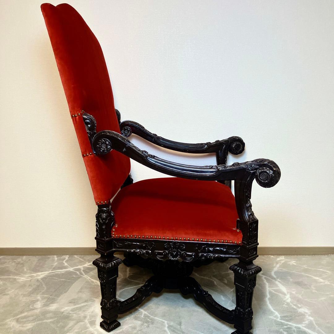 【玉座】 ネオバロック様式 ベルベット アームチェア ヴィンテージ 肘掛け 椅子