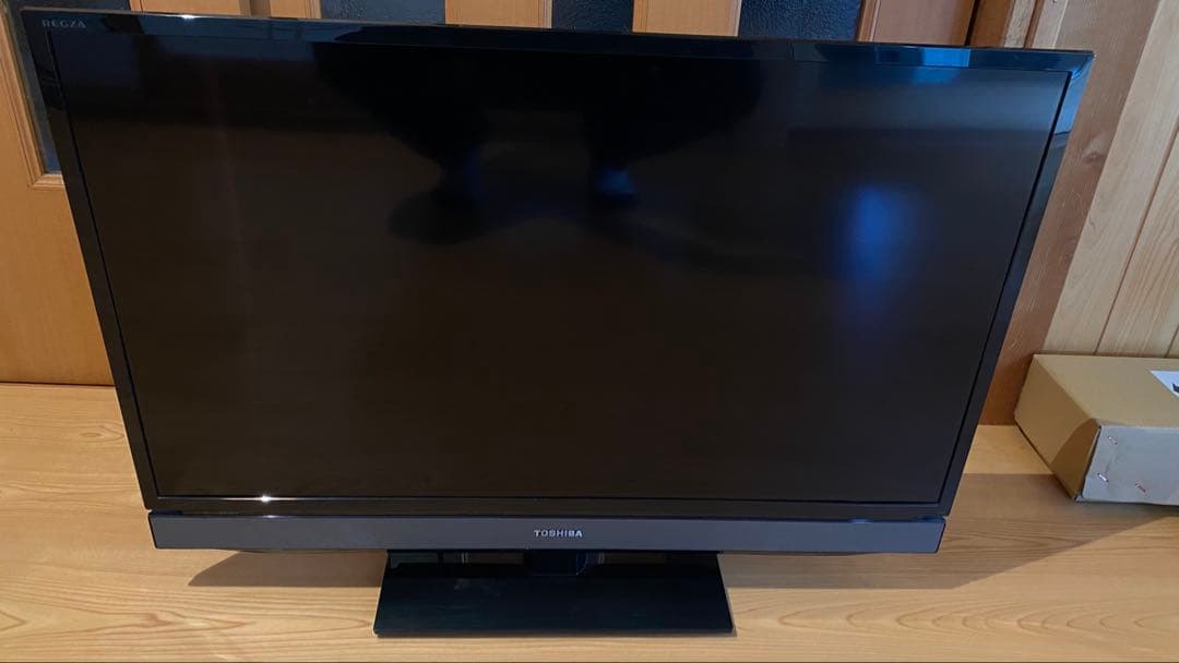 TOSHIBA REGZA 32型液晶テレビ